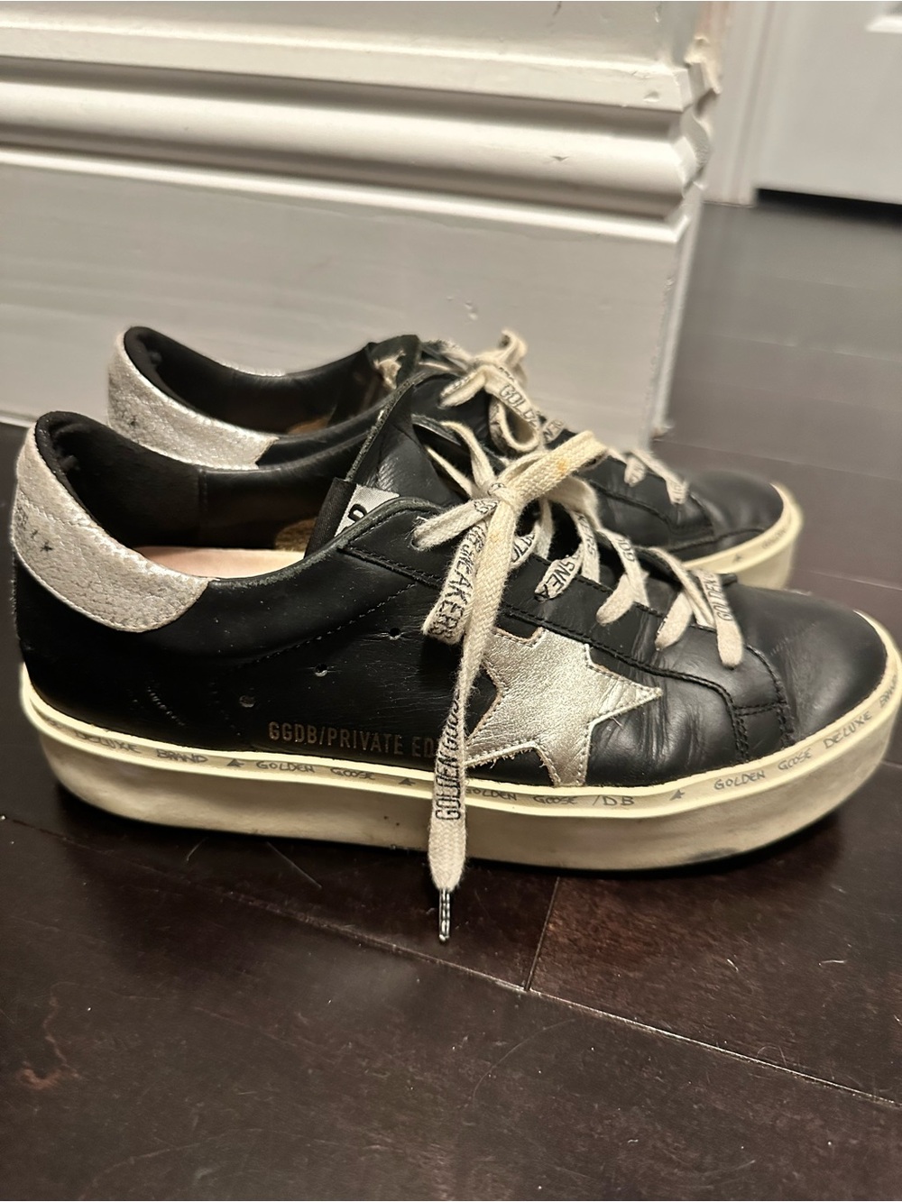 Golden Goose Black Leather Low-Top Sneakers with Silver Star